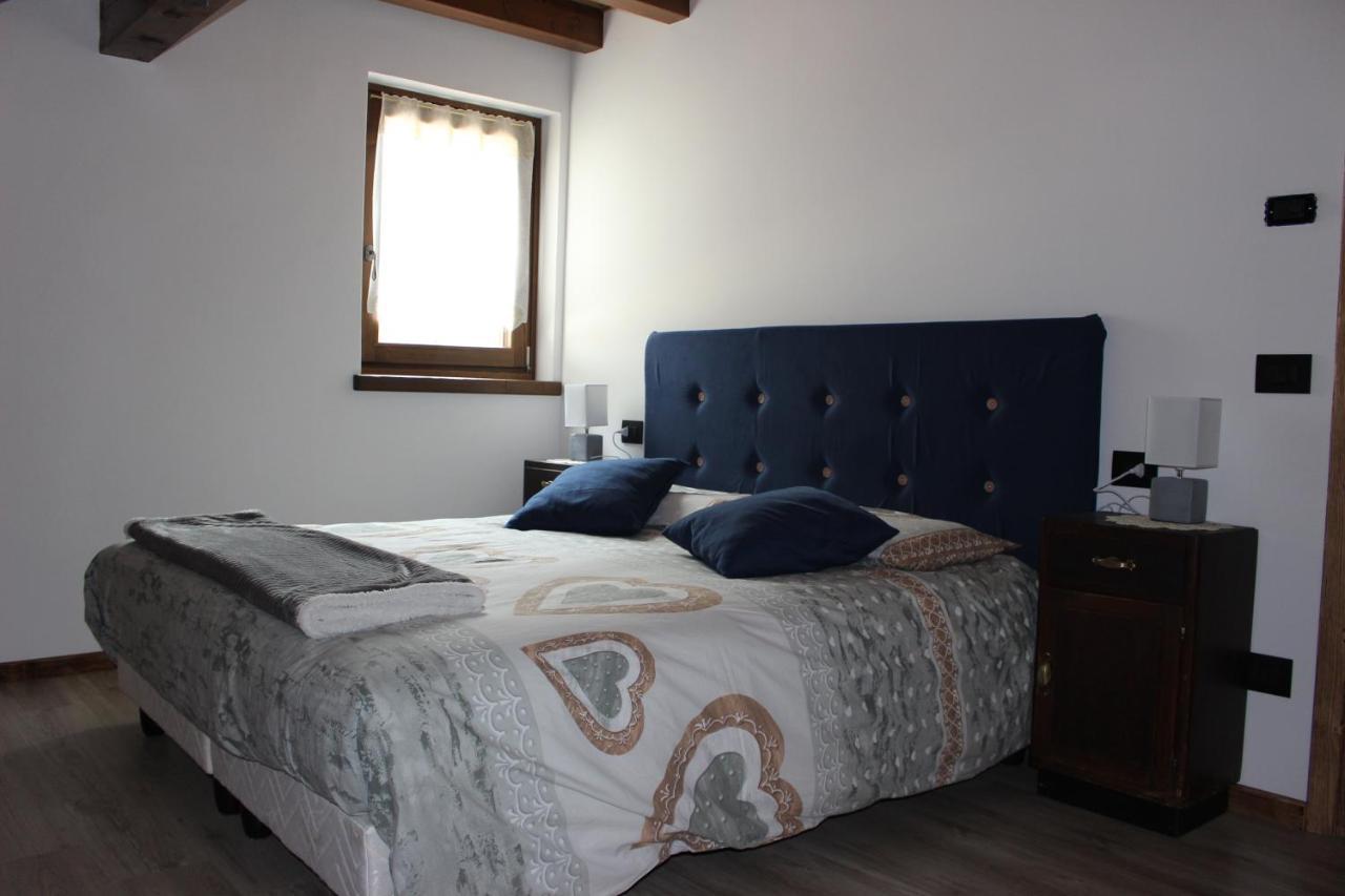 Durmi E Insumiasci Bed and Breakfast Forni Avoltri Exterior foto